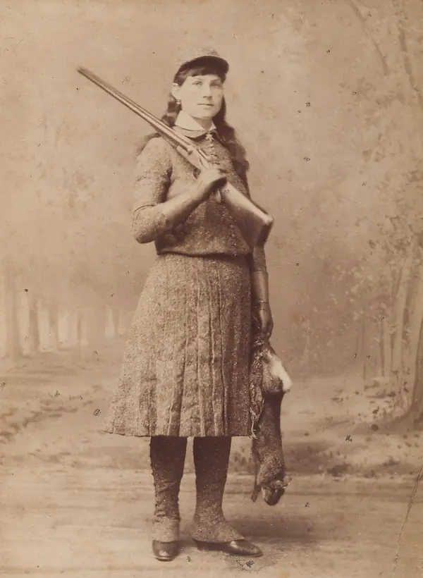 “Miss Annie Oakley, Little Sure Shot,” cabinet card by J. Wood, New York, 1880s