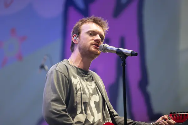 Finneas singing at Laneway Festival, Sydney, February 5, 2023 (not his old band)