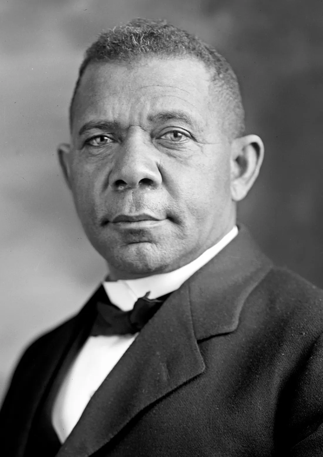 Booker T. Washington, photographed by Harris & Ewing, about 1905