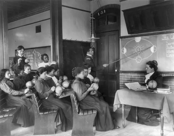 A class in mathematical geography at Hampton Institute, photographed by Frances Benjamin Johnston, 1899 (the teacher is not Mary Mackie)