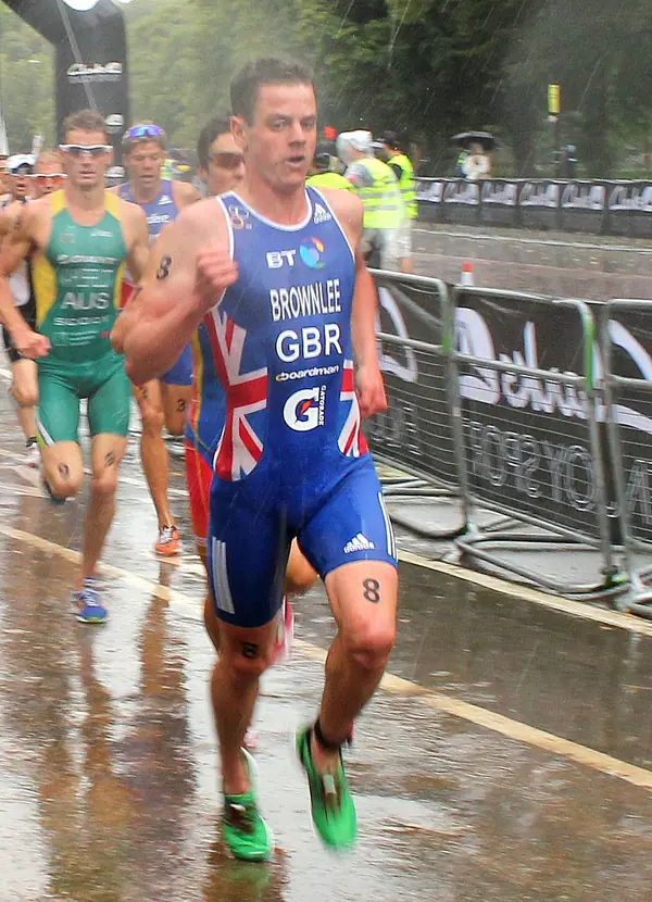 Jonny Brownlee running in the Hyde Park triathlon, London, August 7, 2011 (not Cozumel)