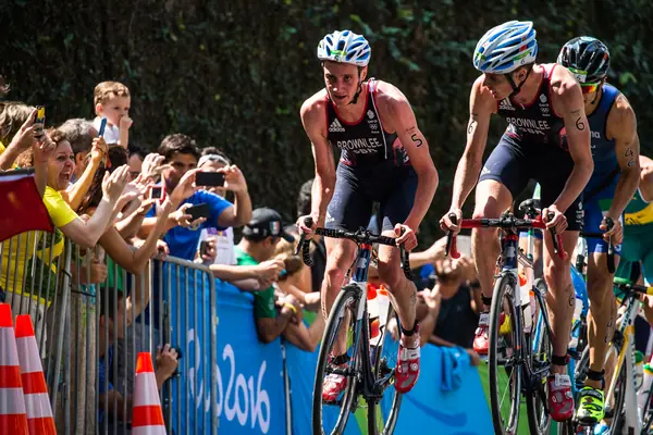 Alistair (5) and Jonny Brownlee (6) on the bike in the Rio Olympic triathlon, August 18, 2016