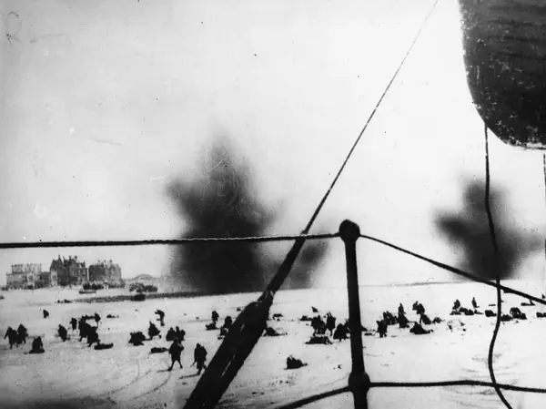 Troops under fire on the Dunkirk beaches, seen from a ship, 1940 (not Sundowner’s attack)