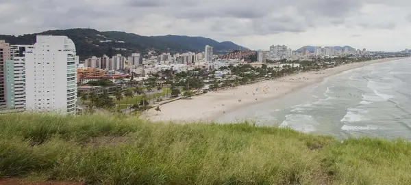 Guarujá, Brazil, seen from Morro do Maluf, March 7, 2018 (not his childhood) (cropped)