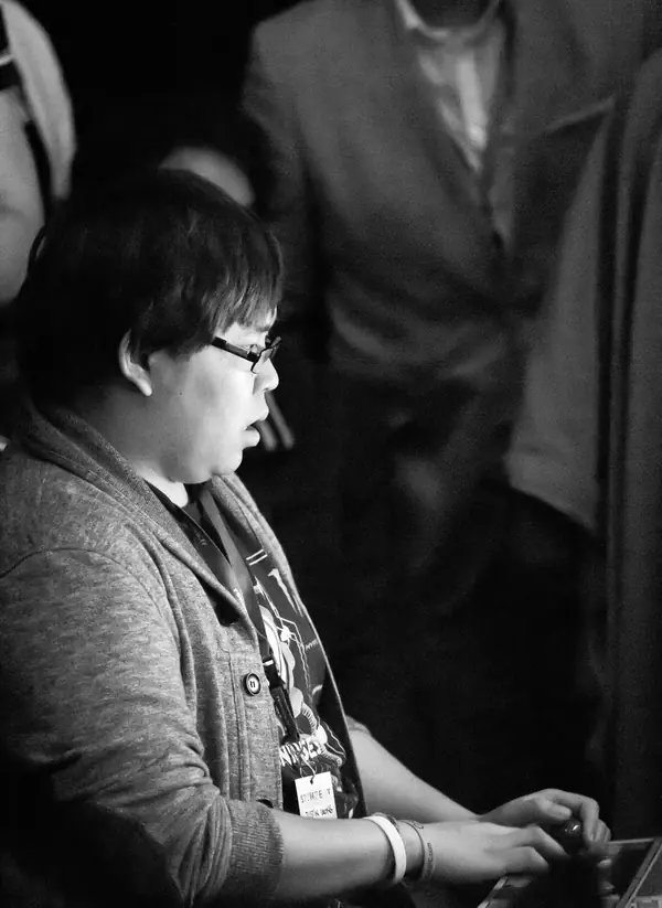 Justin Wong playing at Stunfest 2014, Rennes, May 2, 2014 (not Evo 2004)