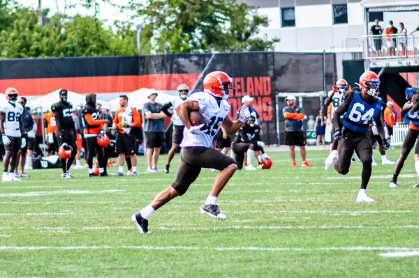 No. 15, Damon Sheehy-Guiseppi’s number, running with the ball at Browns training camp, Berea, Ohio, August 10, 2019 (not his spring tryout)