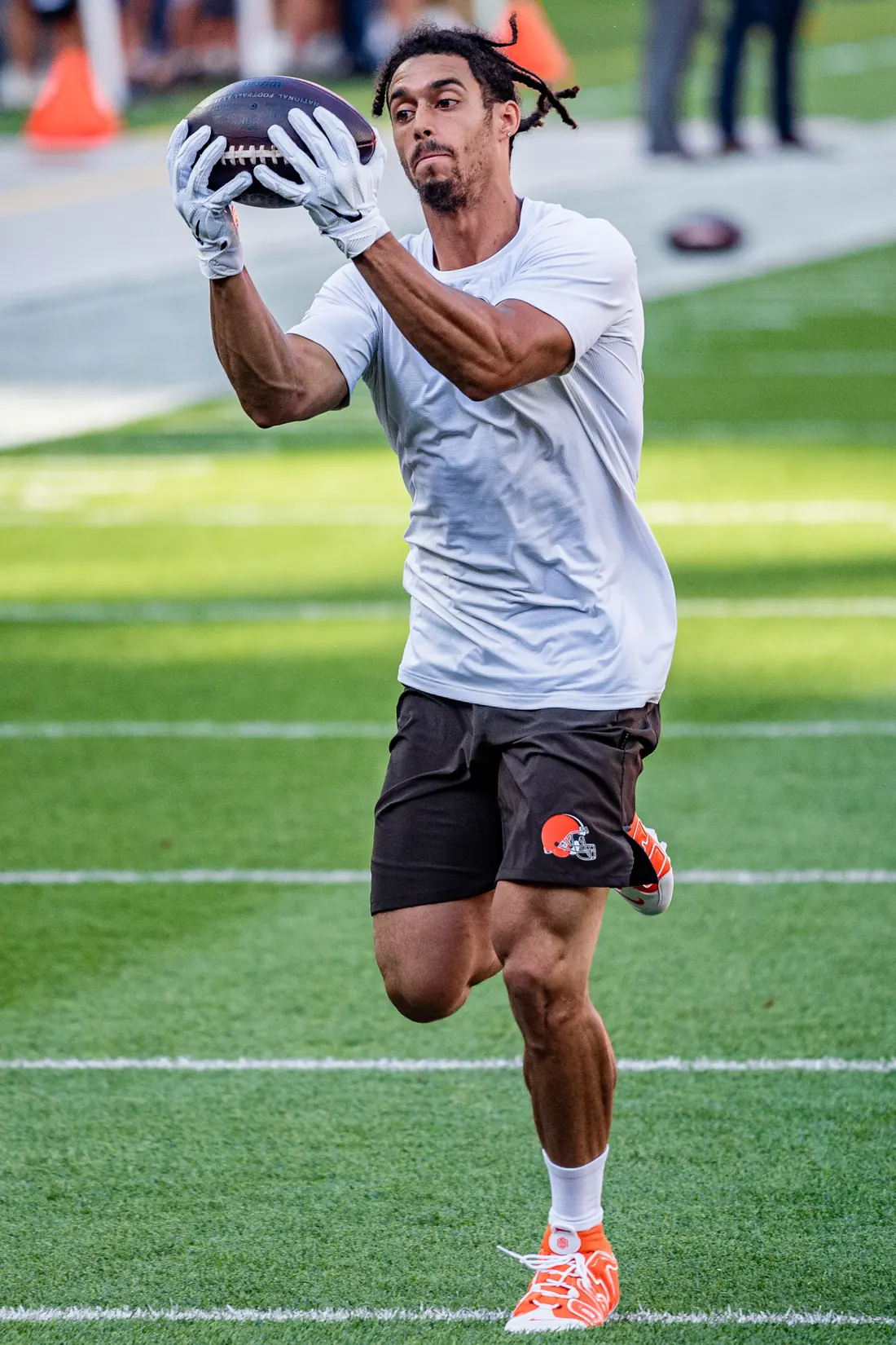 Damon Sheehy-Guiseppi catching a ball in warm-ups before the Browns’ first preseason game, against Washington, FirstEnergy Stadium, Cleveland, August 8, 2019 (the night of his touchdown, not the punt return)