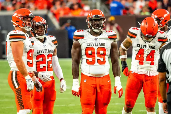 Browns defensive players during the same game, Cleveland, August 8, 2019 (not the end-zone pile)