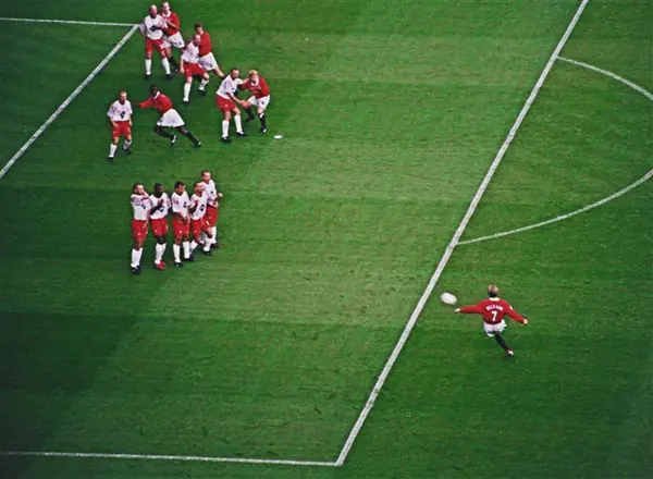 David Beckham taking a free kick at Old Trafford, December 5, 1999 (not the 2001 free kick)