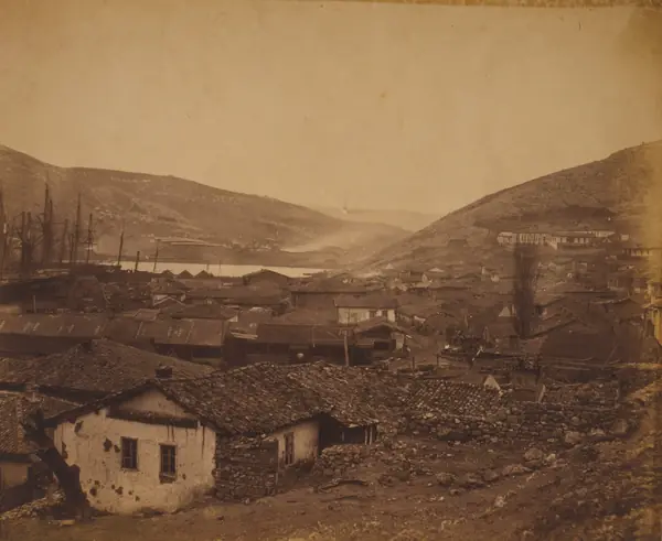 General view of Balaklava, the hospital on the right, by Roger Fenton, 1855 (the Crimea, not Scutari)