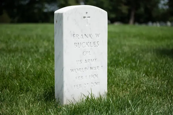 Frank Buckles’s headstone, Section 34, Arlington National Cemetery, 2015