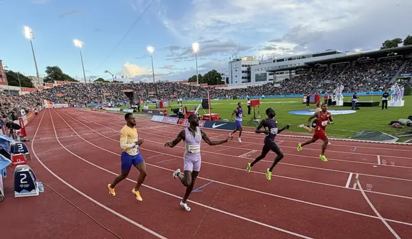 Gout Gout (in purple) racing the bend in the men’s 200 m at the Bislett Games, Oslo, June 10, 2026 (not a record race)