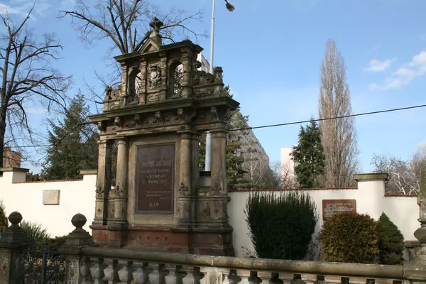 The Augustinian tomb where Mendel is buried, Brno Central Cemetery, 2016