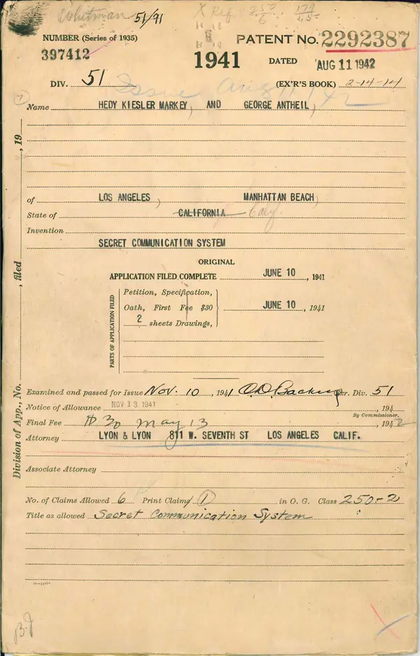Patent Case File No. 2,292,387, Secret Communication System, Inventors Hedy Kiesler Markey and George Antheil - DPLA - 128f022cfd9421aa10de72958a7edf90 (page 2)
