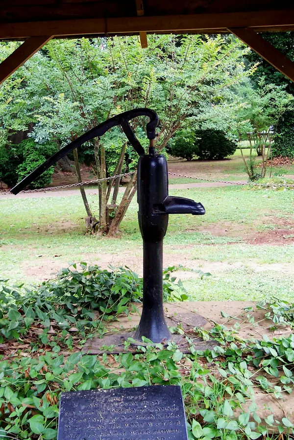 Water Pump at Ivy Green