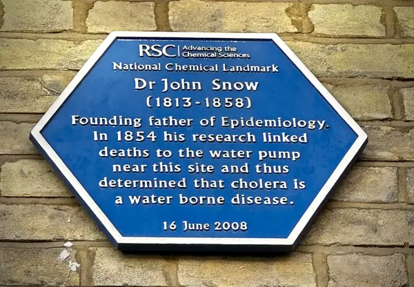 The Royal Society of Chemistry’s 2008 plaque to John Snow, Broadwick Street, 2023