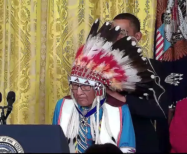 President Obama places the Presidential Medal of Freedom on Medicine Crow, August 12, 2009 (still from the White House video)