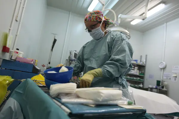 A Navy surgical technician prepares an operating station at the Bastion Hospital, Camp Bastion, Afghanistan, May 19, 2010 (not Kyle’s or Nick’s care)