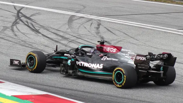 His Mercedes W12 from behind, showing the rear wing, Red Bull Ring, July 4, 2021 (not Brazil)