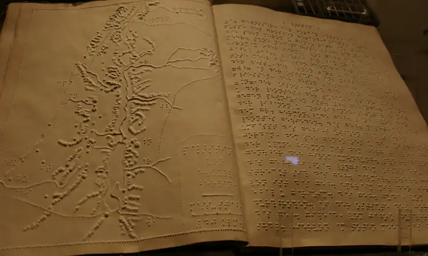 A braille book with a tactile map, Louis Braille’s house museum, Coupvray, 2009 (cropped)