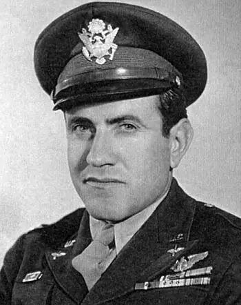 Capt. Louis Zamperini, US Army Air Forces portrait, about 1943
