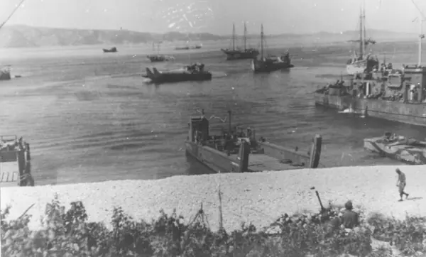 Yugoslav and Allied forces land on Brač, 1944
