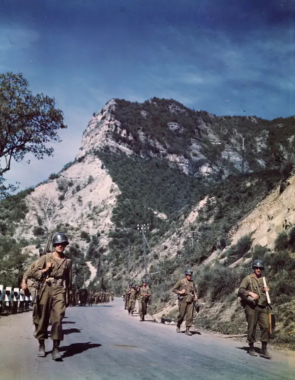 US 88th Division infantrymen on a mountain highway to Bologna, Italy, 1944–45 (not the American unit Churchill reached)
