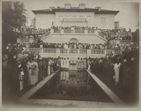A convention of Madam C. J. Walker’s agents at Villa Lewaro, photographed by R. E. Mercer, 1924 (after her death)