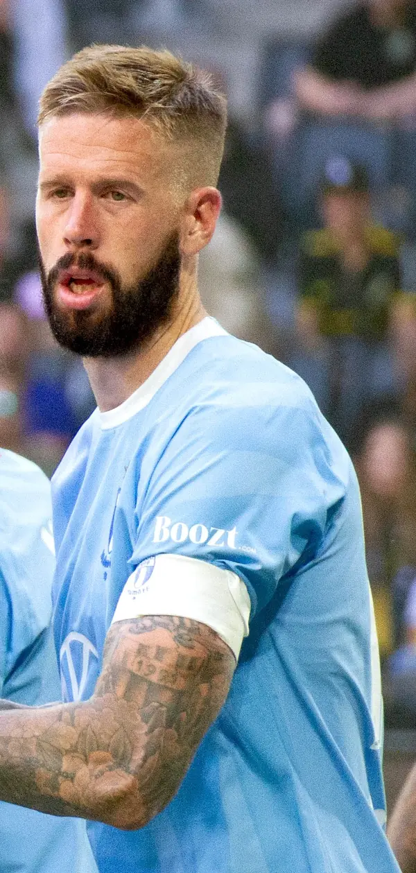Pontus Jansson playing for Malmö FF at AIK, July 22, 2023 (cropped; not Leeds)