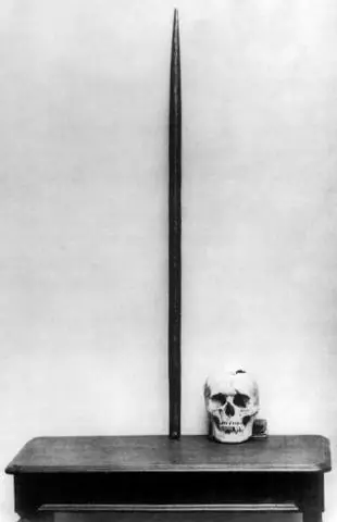 Gage’s tamping iron and skull, from the Warren Anatomical Museum’s catalogue, 1870