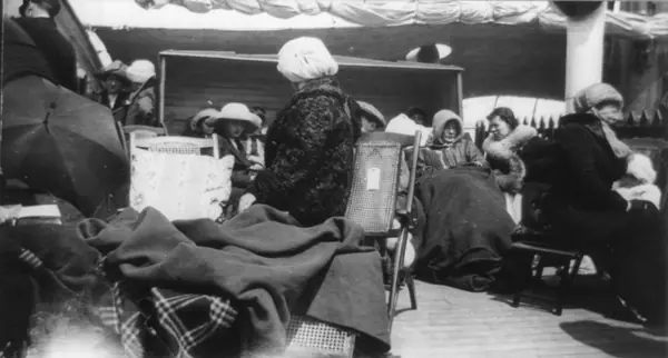 “Group of rescued on Carpathia”: Titanic survivors on the rescue ship’s deck, 1912 (other survivors, not Williams)
