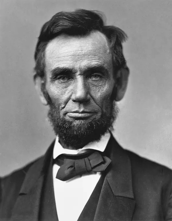 Abraham Lincoln, photographed by Alexander Gardner, November 8, 1863