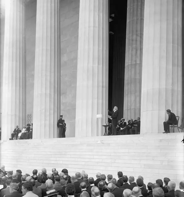 The dedication of the Lincoln Memorial, Washington, May 30, 1922, photographed by Harris & Ewing