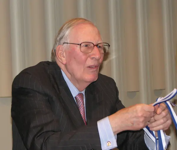 Roger Bannister at the same prize-giving, Oxford, March 11, 2009