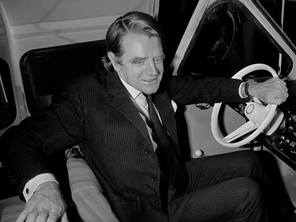 Chris Chataway as a British minister, November 14, 1972 (not 1954)