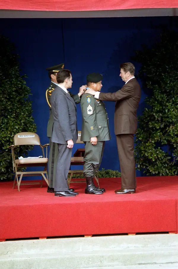 President Ronald Reagan, right, presents retired MASTER SGT. Roy P. Benavidez, U.S. Army, with the Medal of Honor during a ceremony at the Pentagon - DPLA - d1ed0dcc4ed1542b6cb9aa942b3104ba