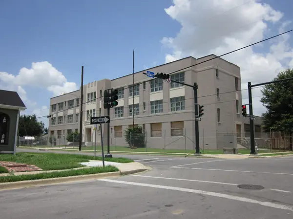 William Franz Elementary School NOLA Alvar Galvez 1