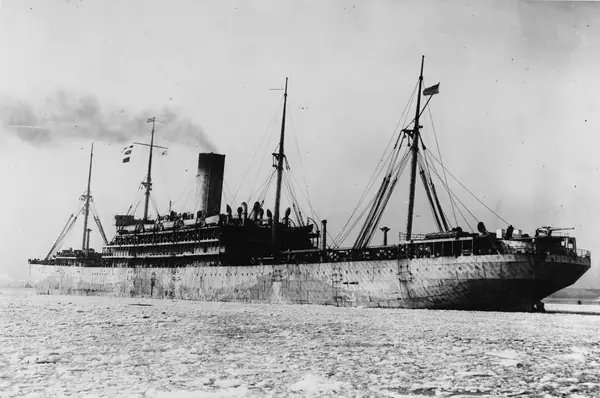 S.S. Minnesota - 19-N-7569