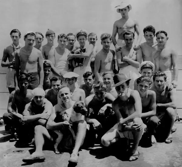 Crewmen of HMS Amethyst F-116