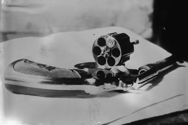Schrank’s revolver, 1912