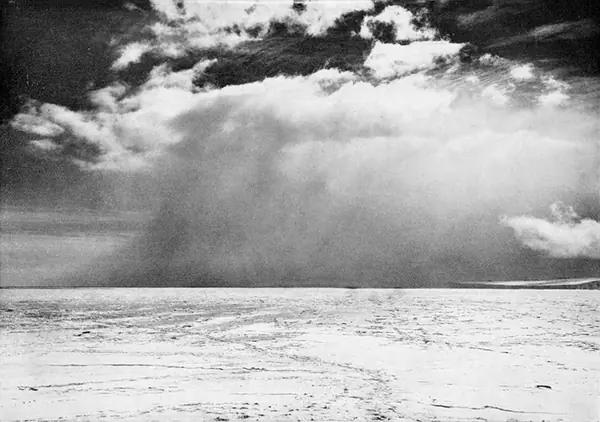 “A Blizzard Approaching across the Sea Ice,” photographed by Herbert Ponting, 1911 (not the blizzard of 1912)
