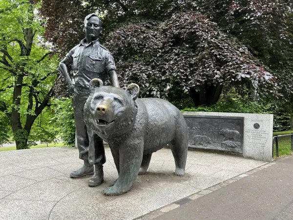 Wojtek memorial statue, West Princes Street Gardens, Edinburgh, Scotland, 28th May 2022